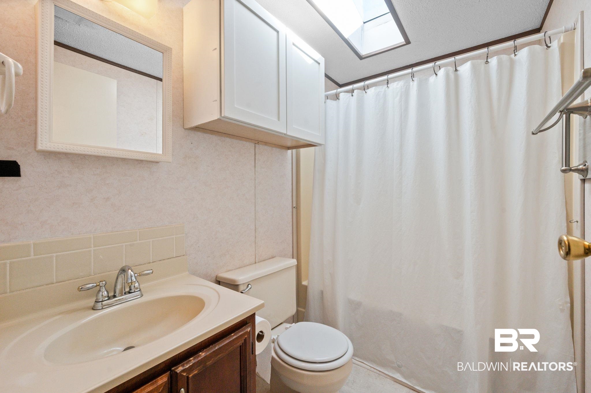 389001 | Photo 28
