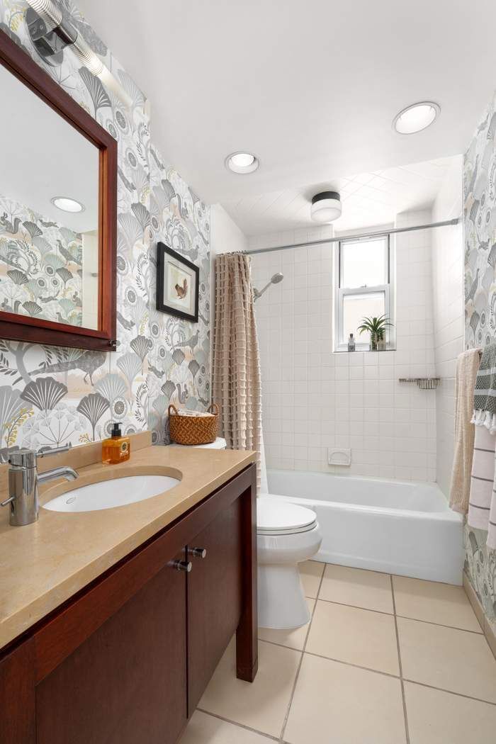 322 Central Park West 4C Central Park West New York NY 10025