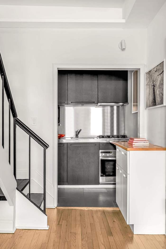 281 West 11th Street 4/5D W. Greenwich Village New York NY 10014