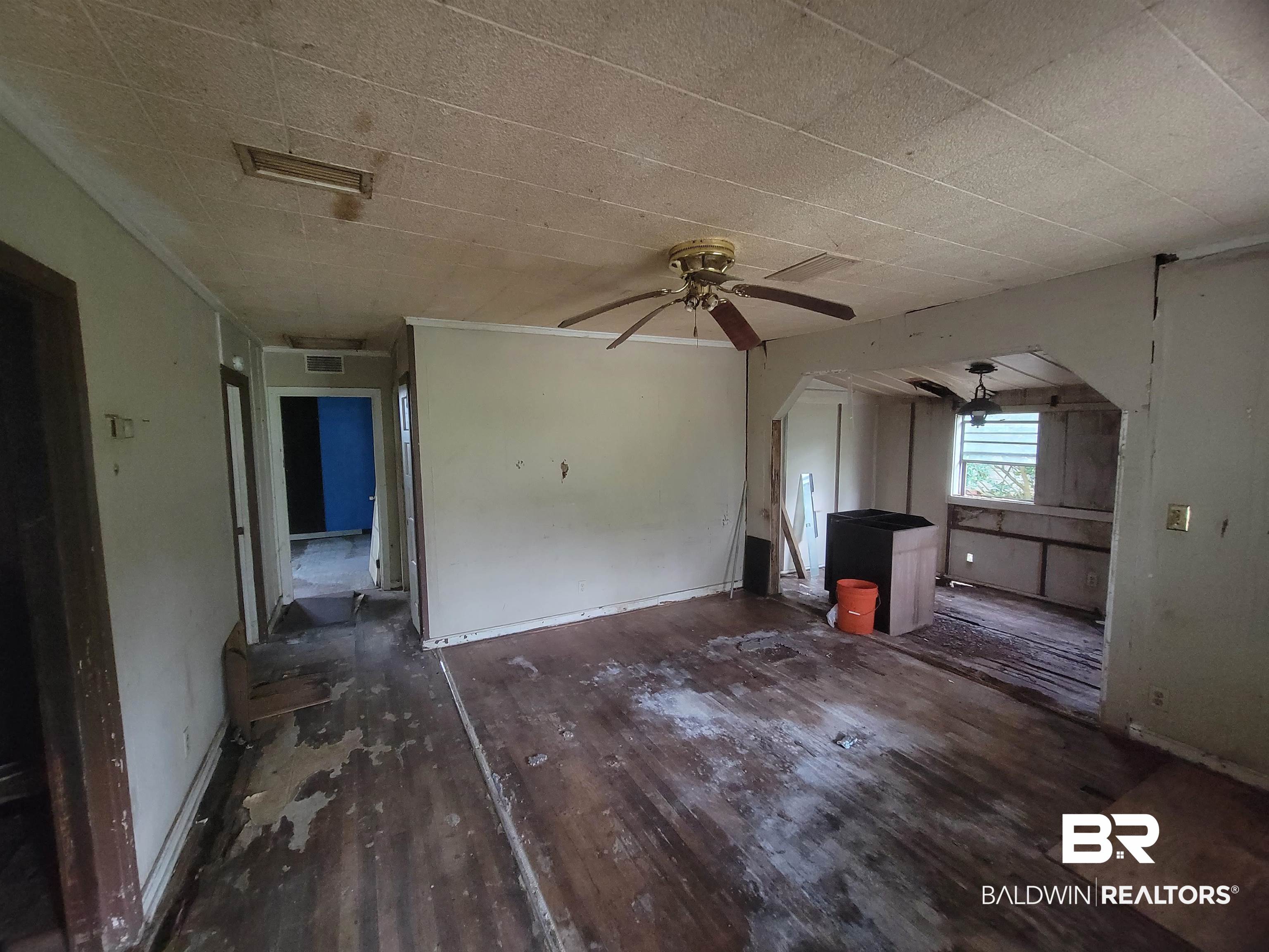 5th image of 16 Ryan St, Chickasaw, AL 36611 | MLS# 331371