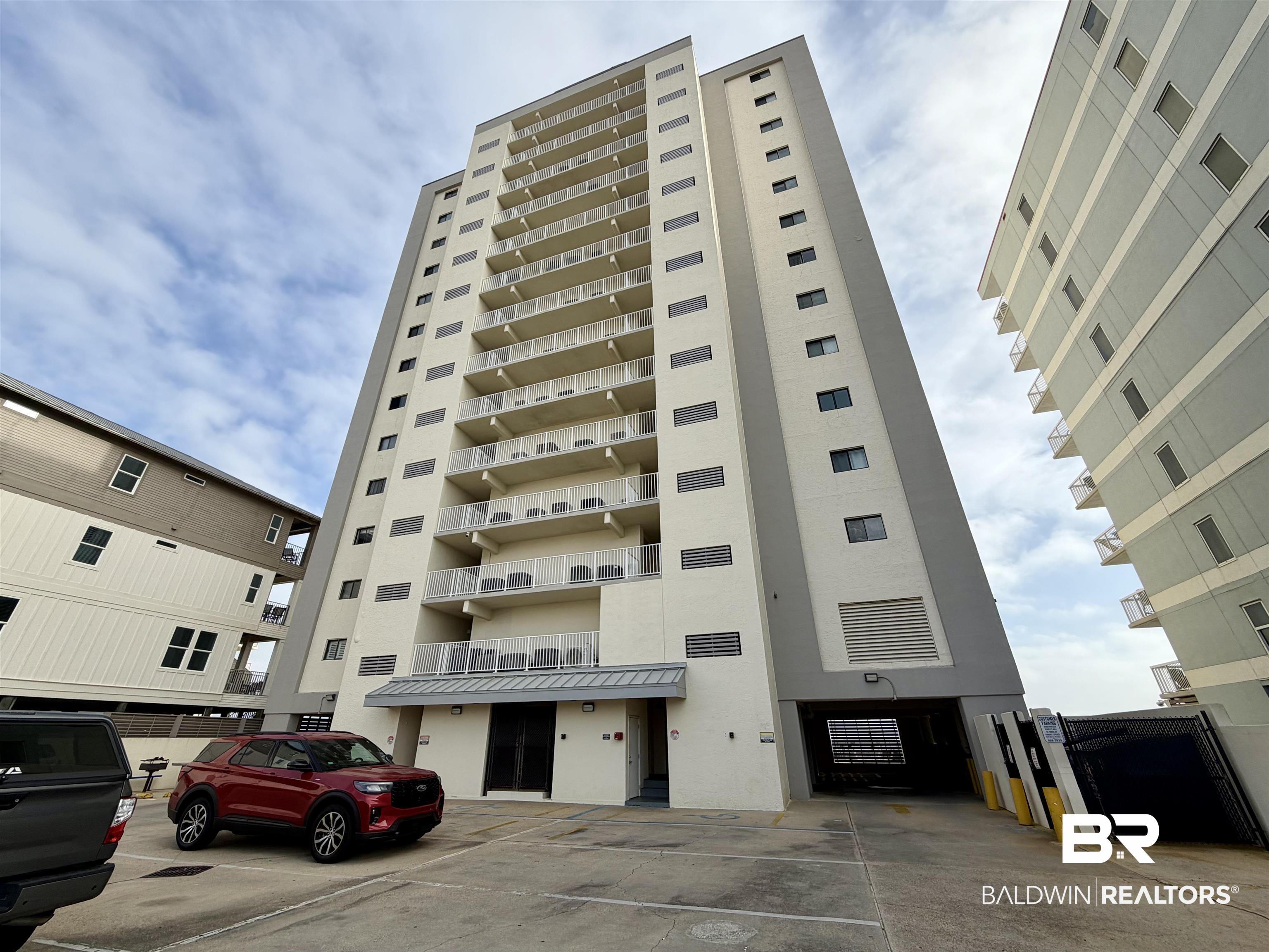 393352 | Photo 34