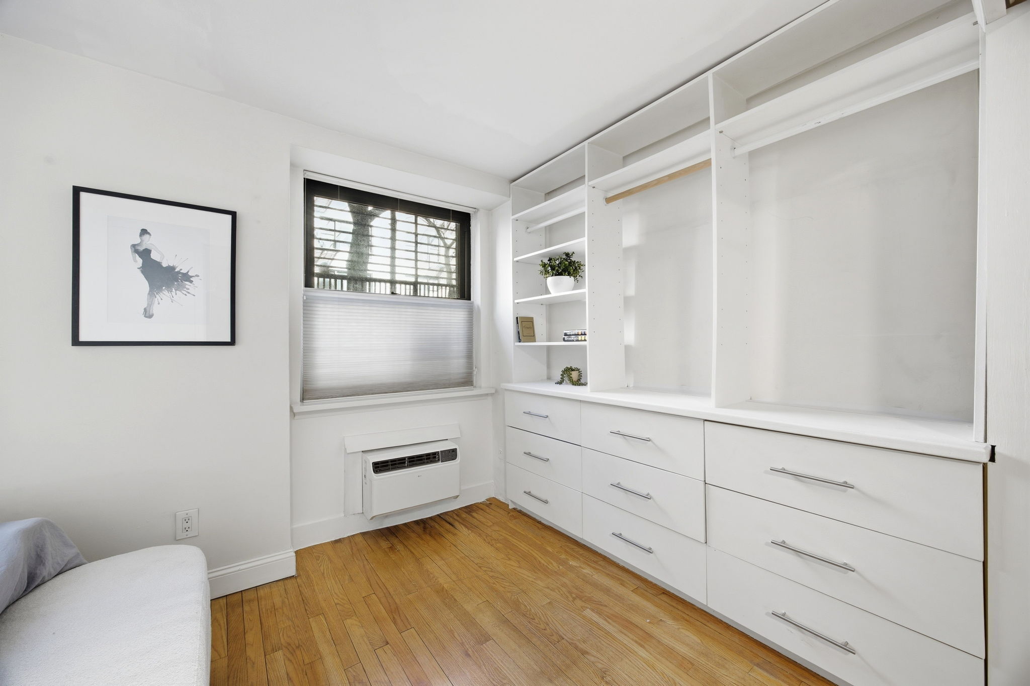 130 East 17th Street 1A Gramercy Park New York NY 10003