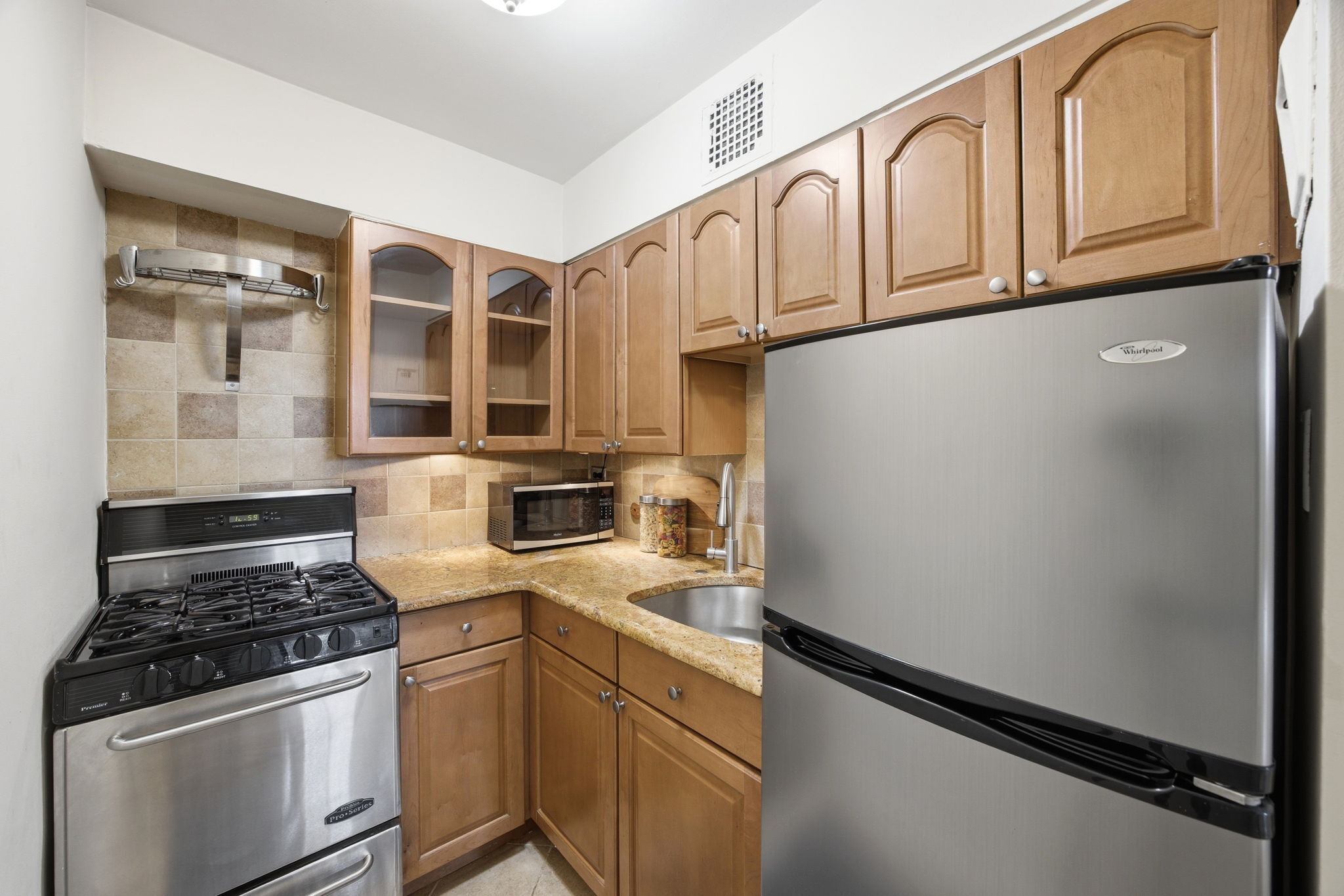 130 East 17th Street 1A Gramercy Park New York NY 10003