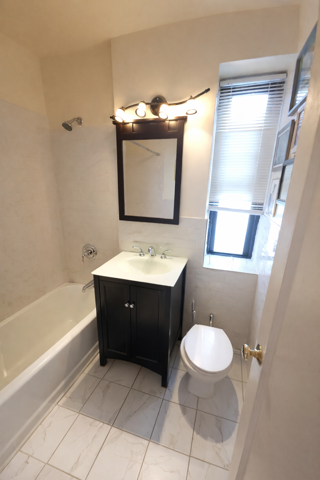 306 East Mosholu Parkway South 3F Bedford Park Bronx NY 10458