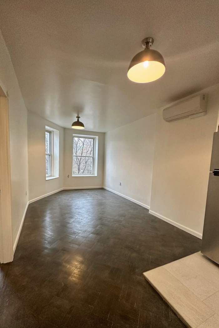 718 Putnam Avenue Bedford Stuyvesant Brooklyn NY 11221