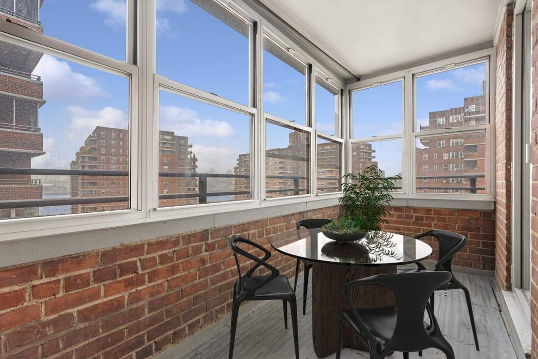 477 FDR Drive M1604 Lower East Side New York NY 10002