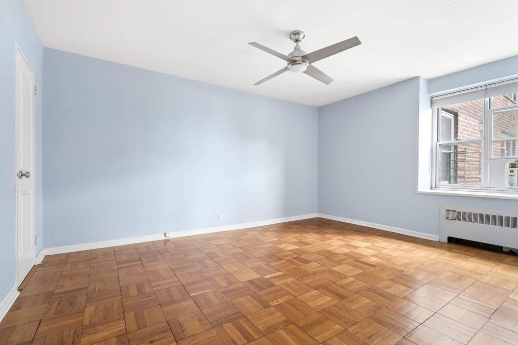 477 FDR Drive M1604 Lower East Side New York NY 10002