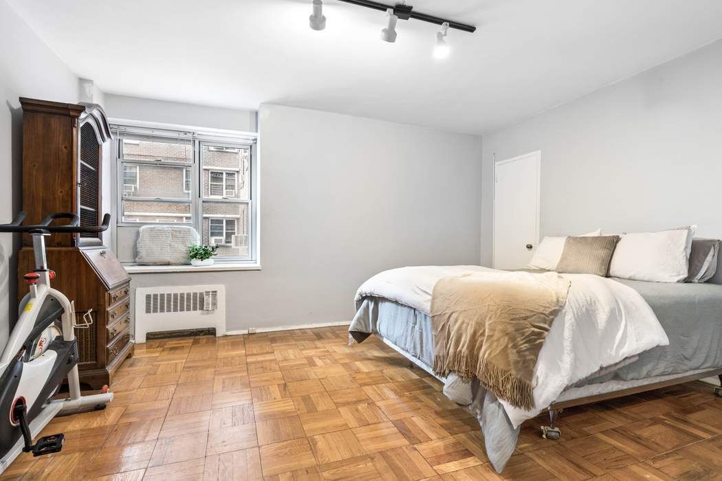 475 FDR Drive L304 Lower East Side New York NY 10002