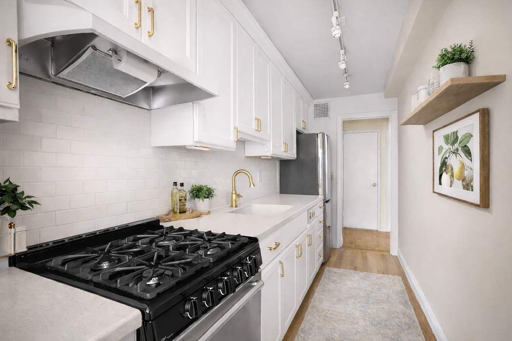 35 Park Avenue 5J Murray Hill New York NY 10016