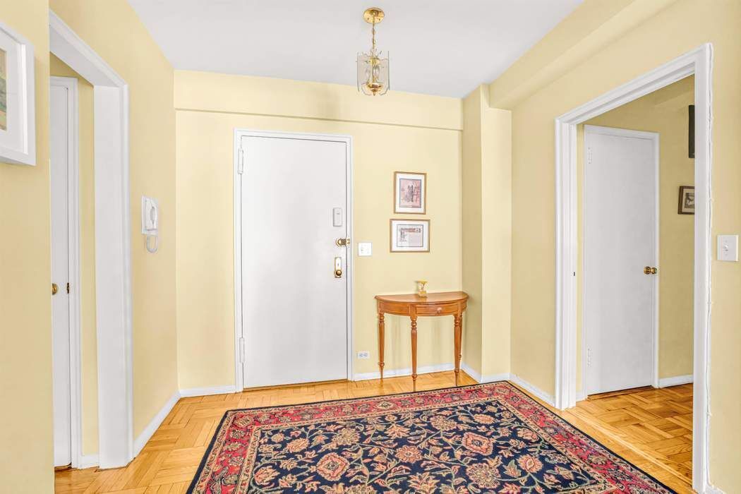 35 Park Avenue 5J Murray Hill New York NY 10016