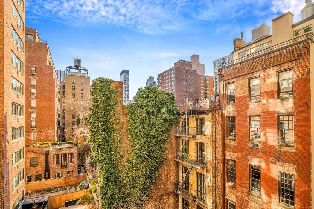 35 Park Avenue 5J Murray Hill New York NY 10016