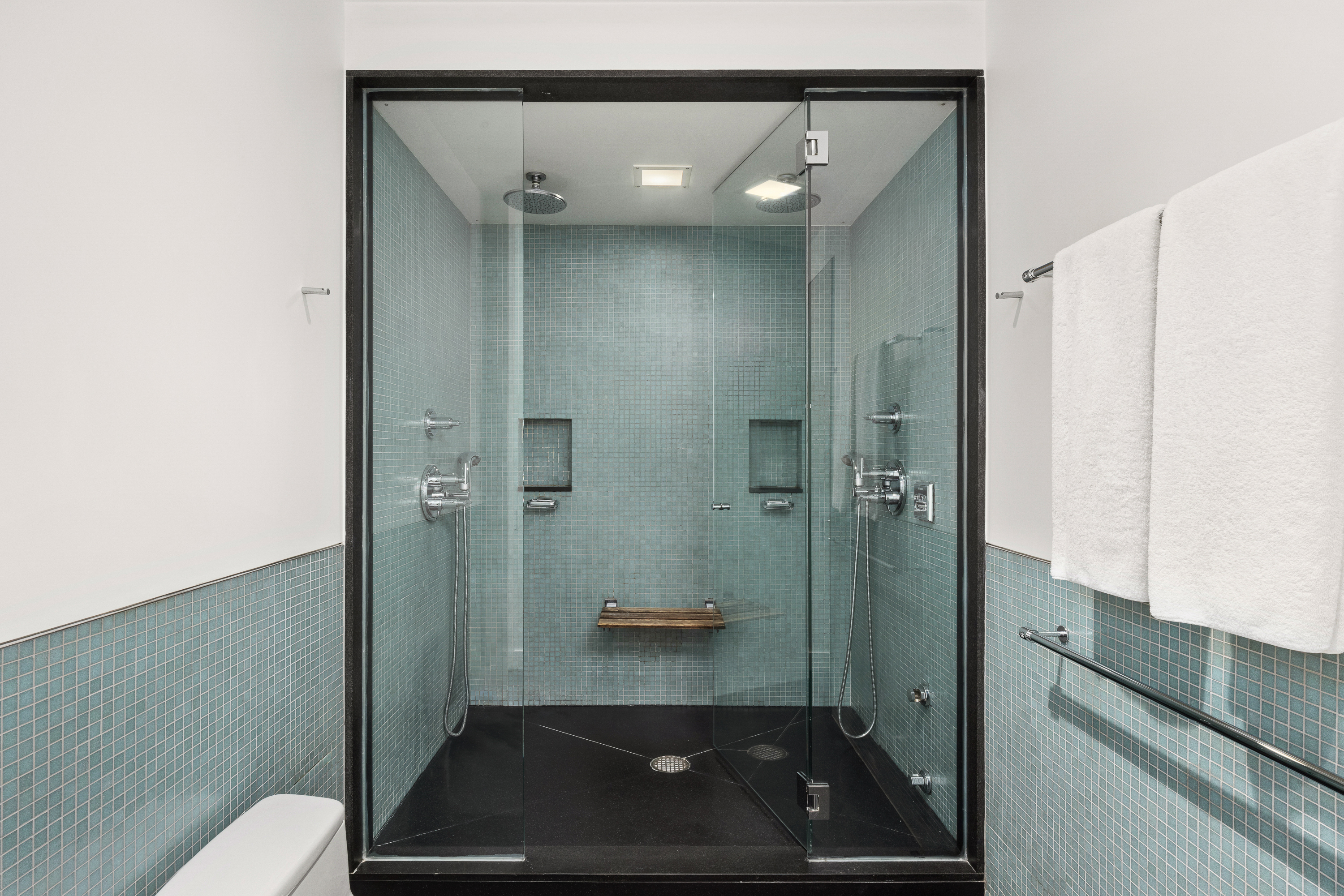 900 Park Avenue 5BC Upper East Side New York NY 10075