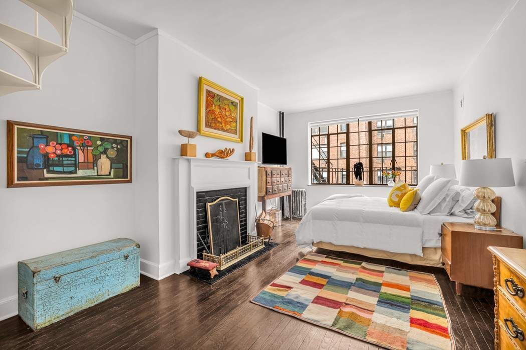 333 East 41st Street 3/4F Tudor City New York NY 10017