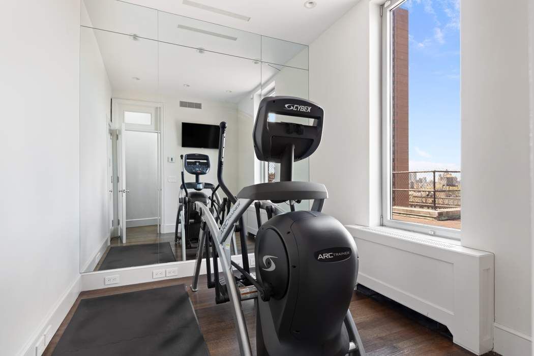 1130 Park Avenue PH-A Carnegie Hill New York NY 10128