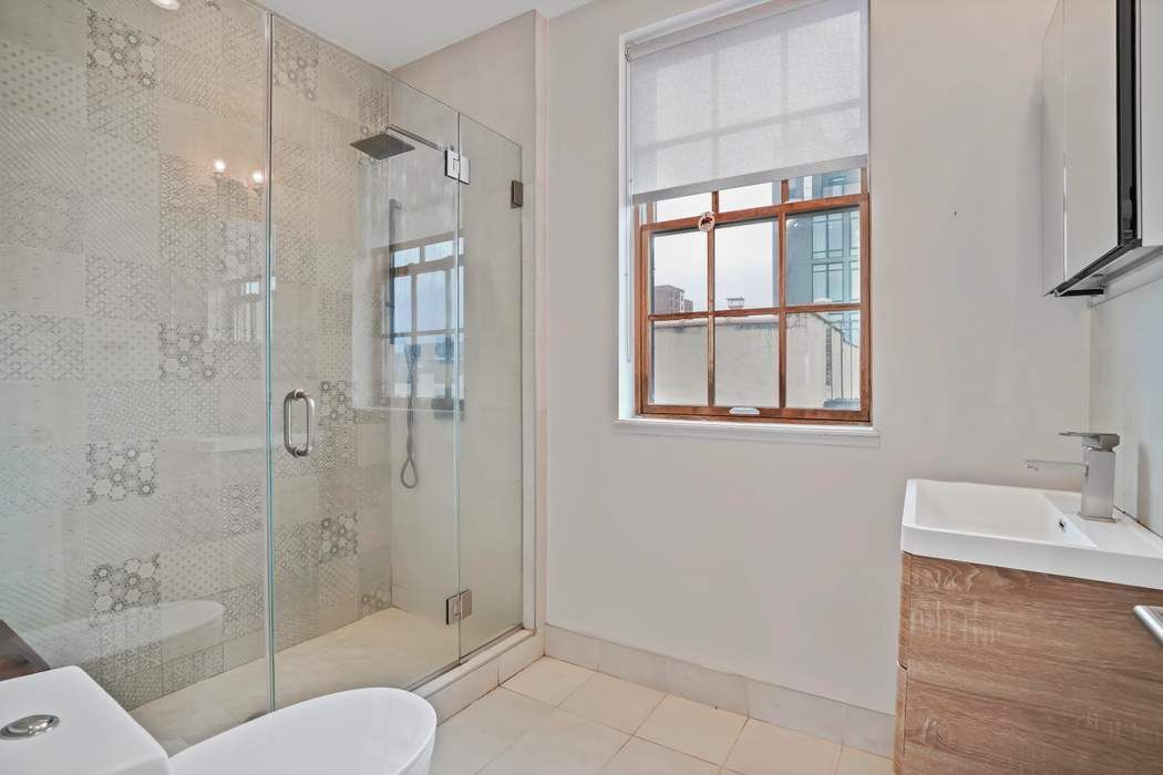 210 Pulaski Street 4B Bedford Stuyvesant Brooklyn NY 11206