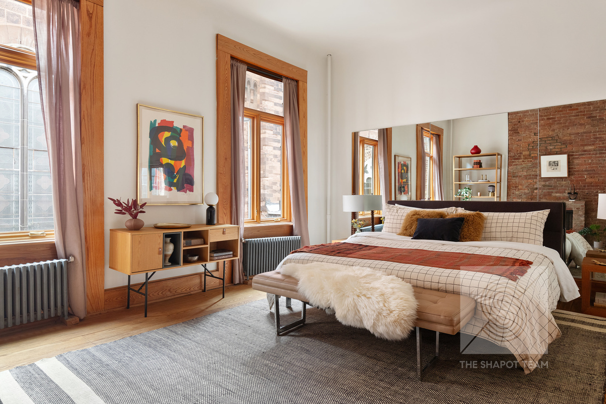 222 East 17th Street Gramercy Park New York NY 10003