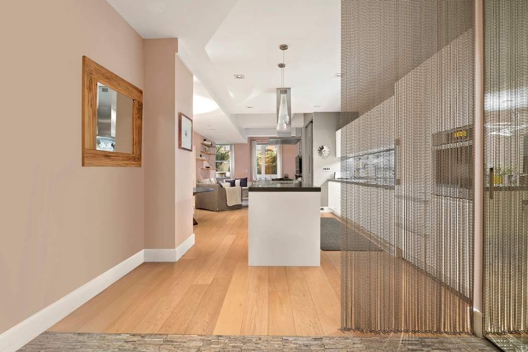 99 John Street 502-503 Seaport District New York NY 10038