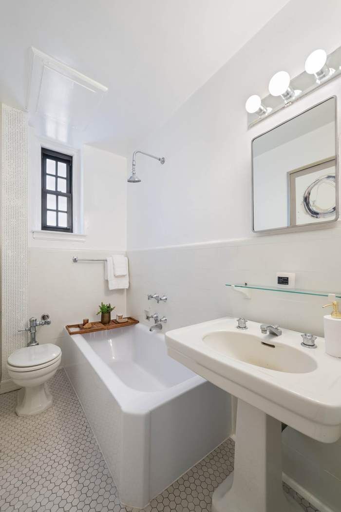 129 East 69th Street Upper East Side New York NY 10021