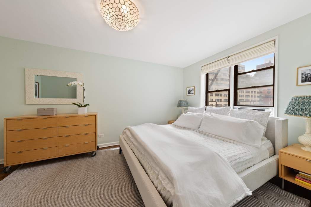 30 East 9th Street Greenwich Village New York NY 10003