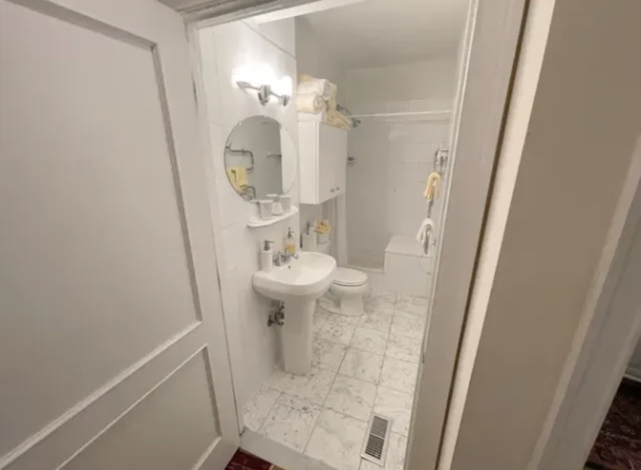 2099 Fifth Avenue East Harlem New York NY 10035