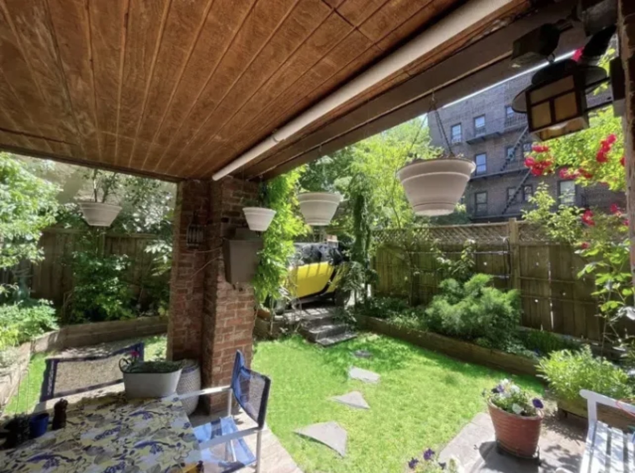 2099 Fifth Avenue East Harlem New York NY 10035