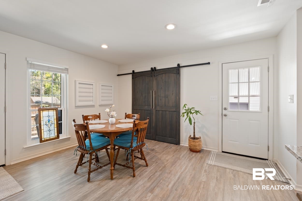 393901 | Photo 12