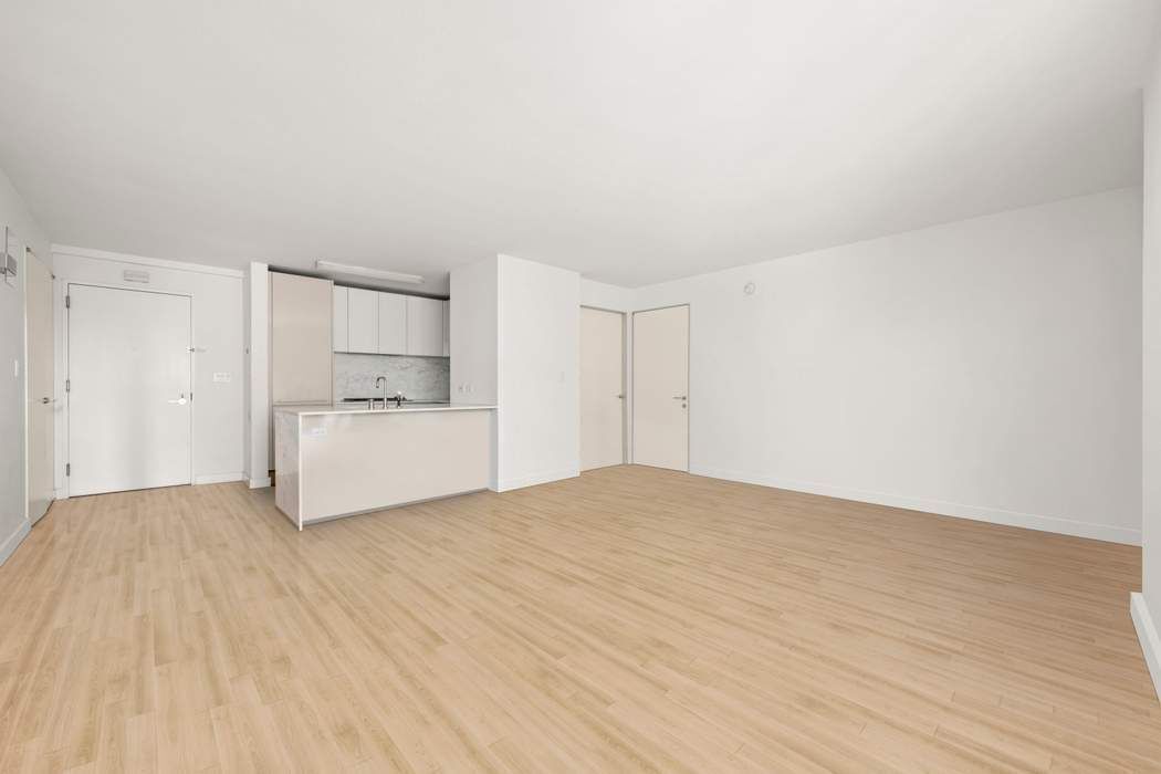 322 West 57th Street 23E Clinton New York NY 10019