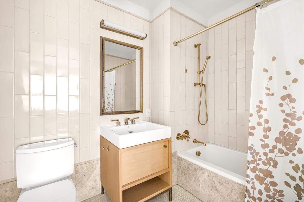 301 East 50th Street 22A Turtle Bay New York NY 10022