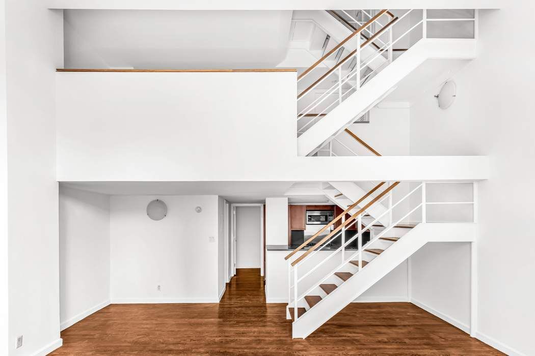 305 Second Avenue 328 Gramercy Park New York NY 10003