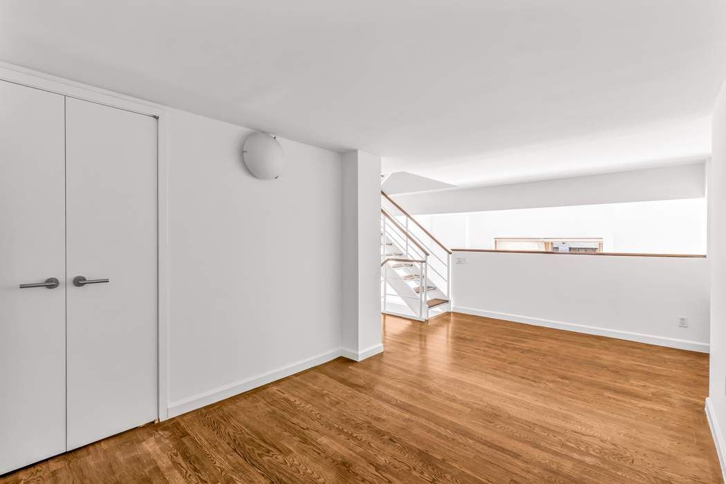 305 Second Avenue 328 Gramercy Park New York NY 10003