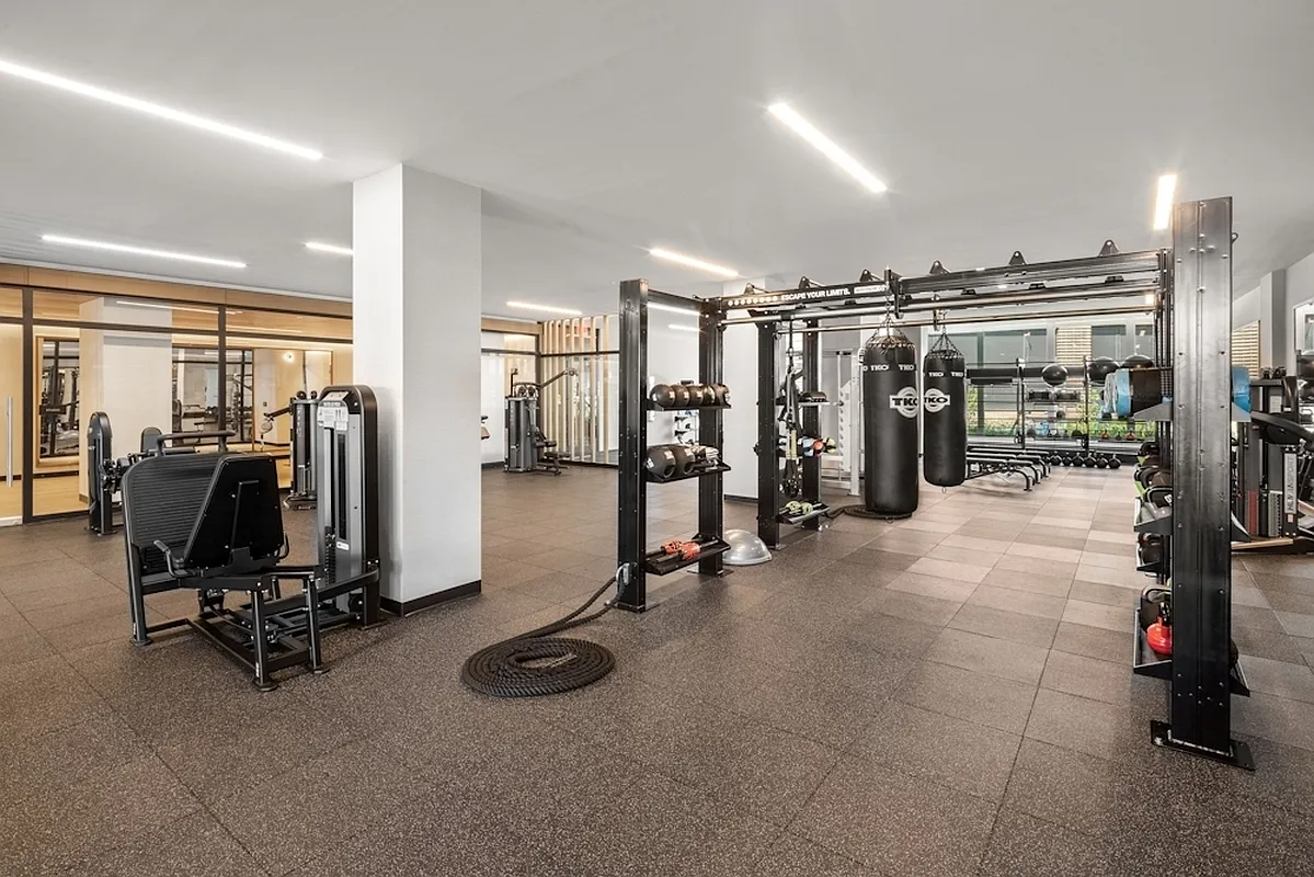 1-15 57th Avenue 4628F Long Island City Queens NY 11101