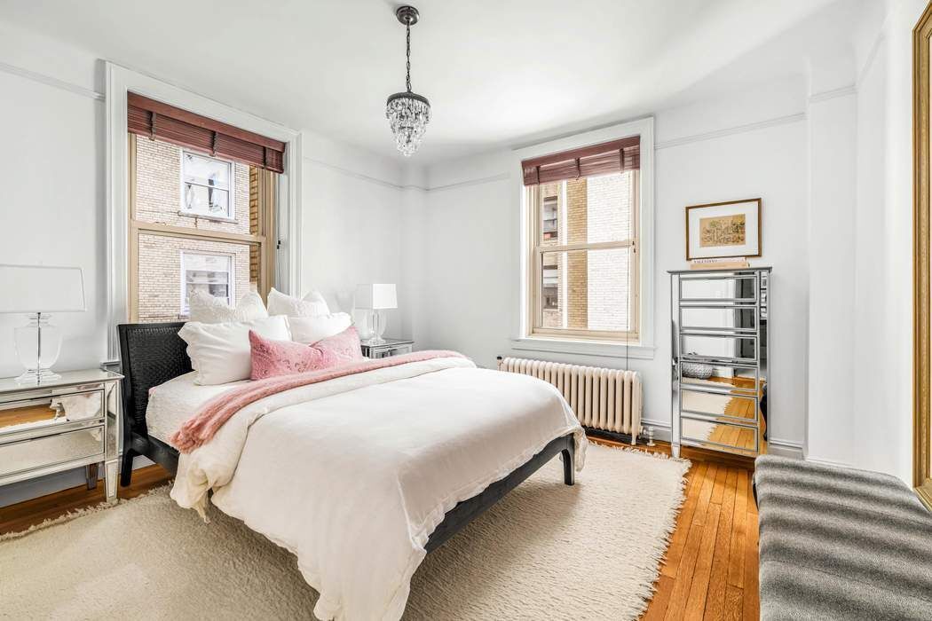 390 Riverside Drive 6D Morningside Heights New York NY 10025