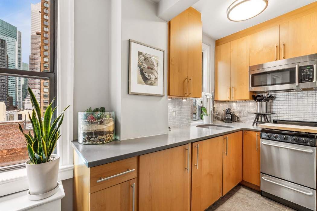 333 East 53rd Street 10C Sutton Place New York NY 10022