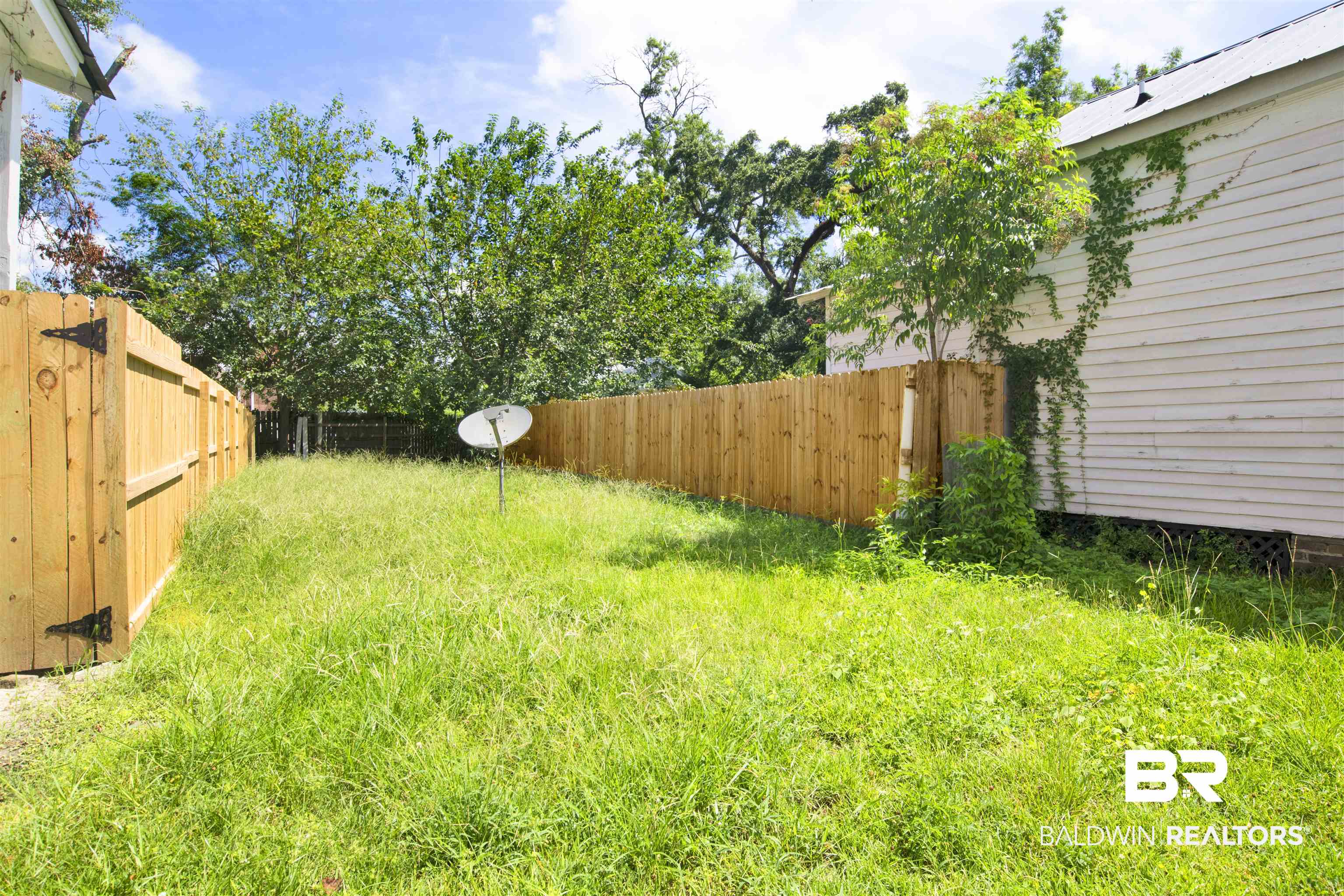 394035 | Photo 28