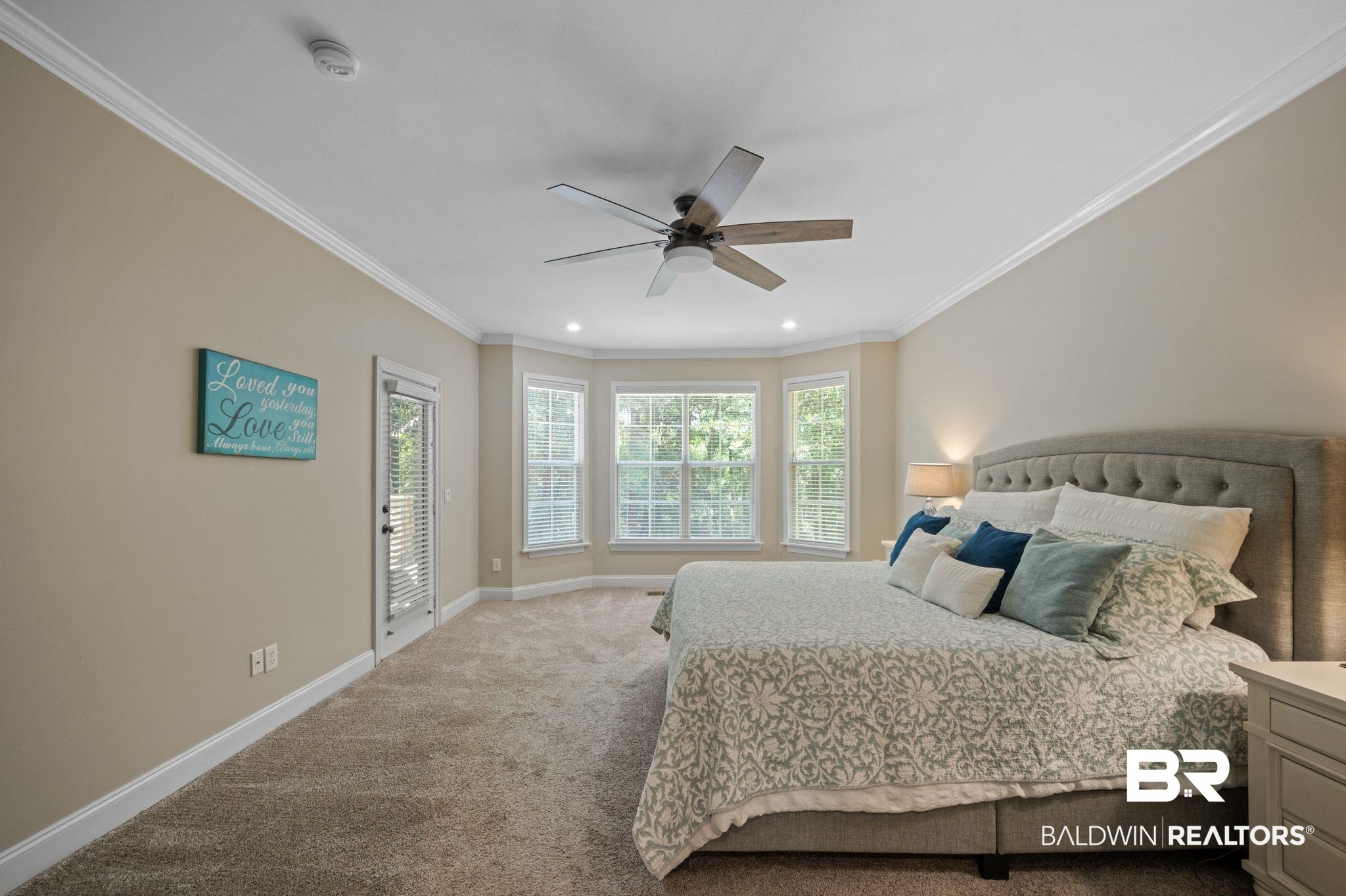 394093 | Photo 36