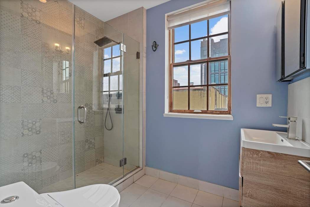 210 Pulaski Street 4B Bedford Stuyvesant Brooklyn NY 11206