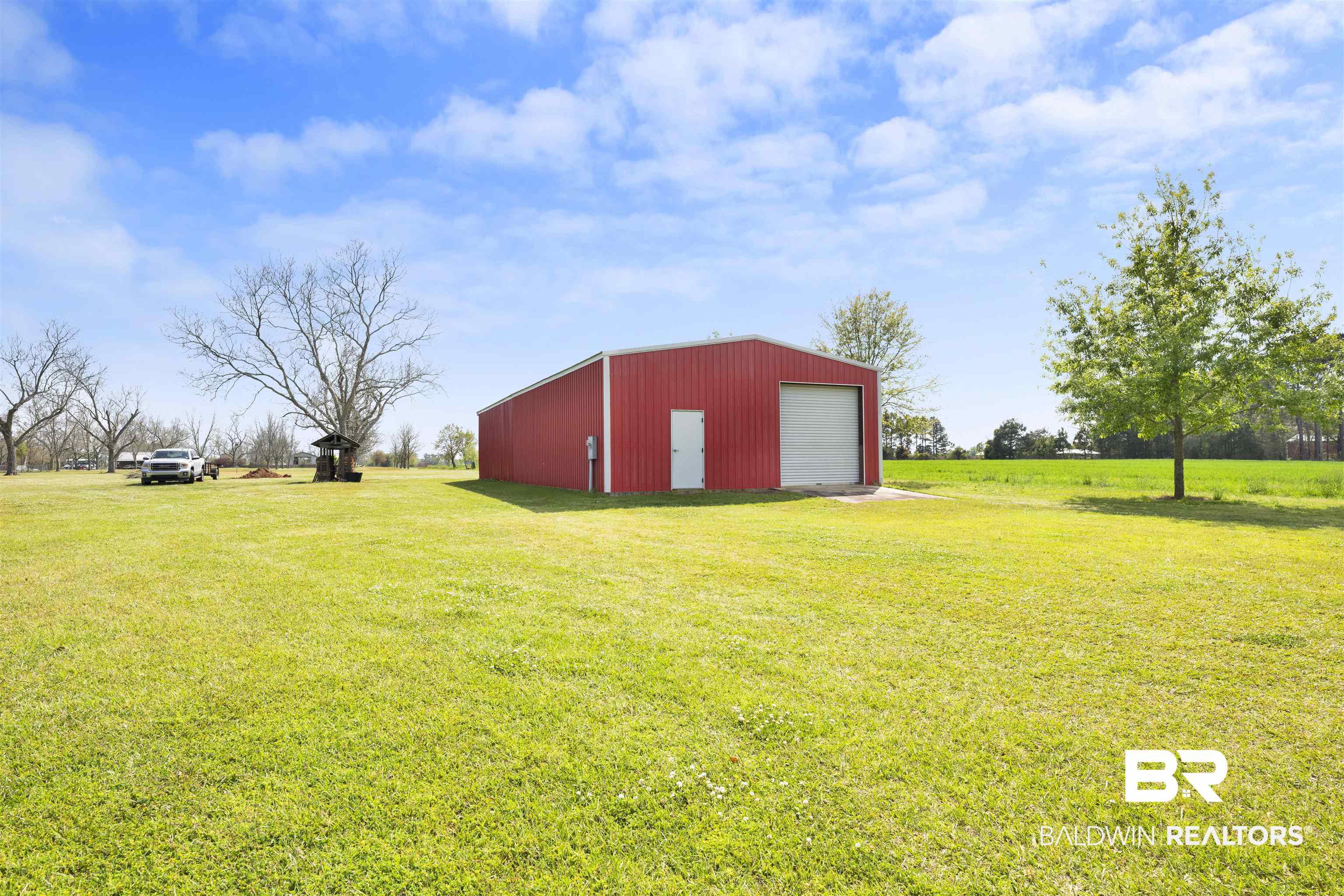 393090 | Photo 23