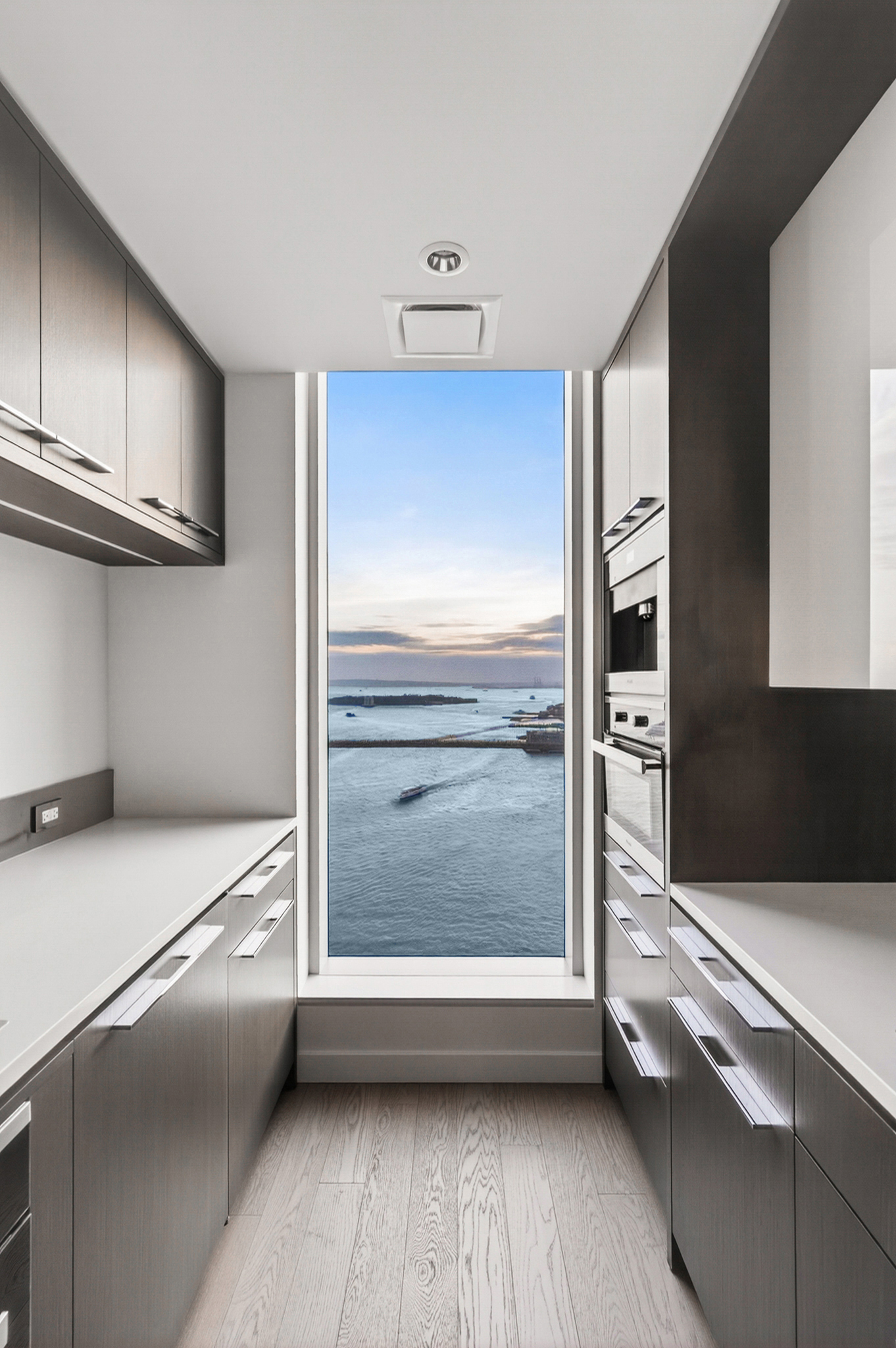 252 South Street 36C Lower East Side New York NY 10002