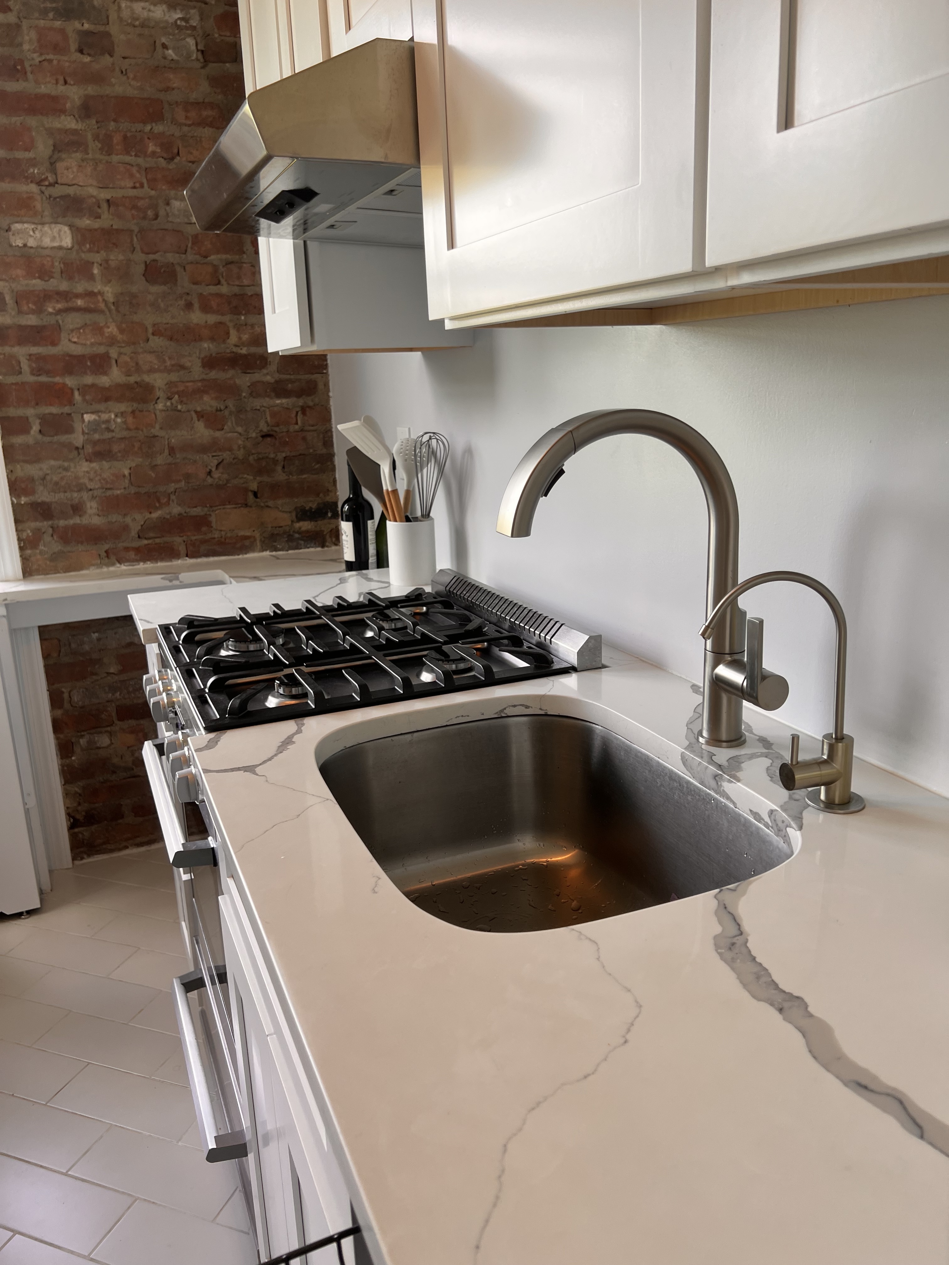 585 West 214th Street 5A Inwood New York NY 10034