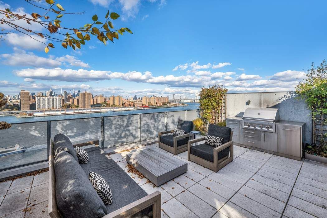 1 John Street PHE Dumbo Brooklyn NY 11201