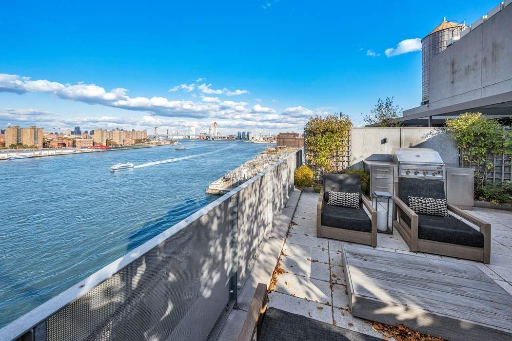 1 John Street PHE Dumbo Brooklyn NY 11201