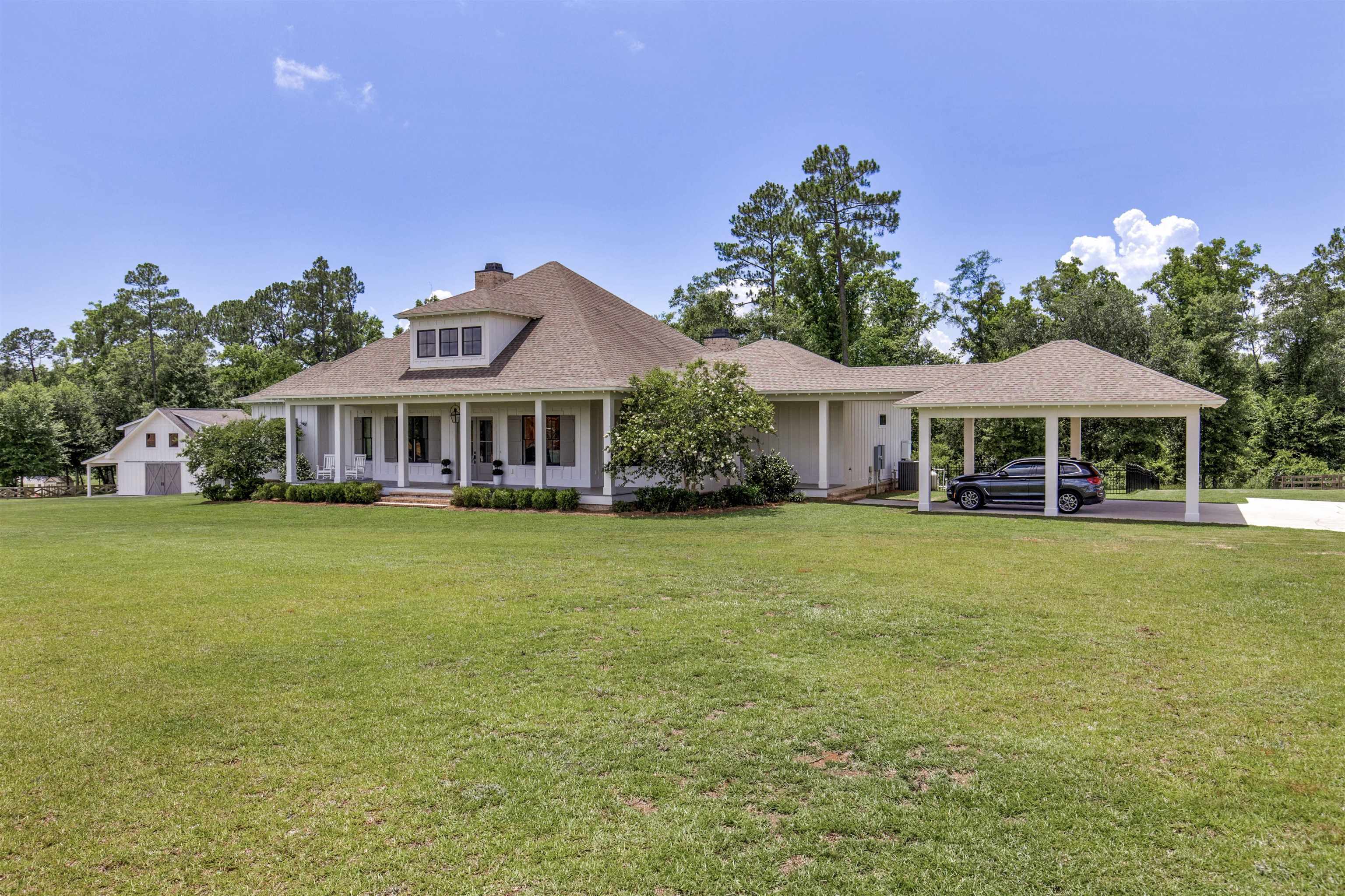 Fairhope AL Homes for Sale with 5 Bedrooms