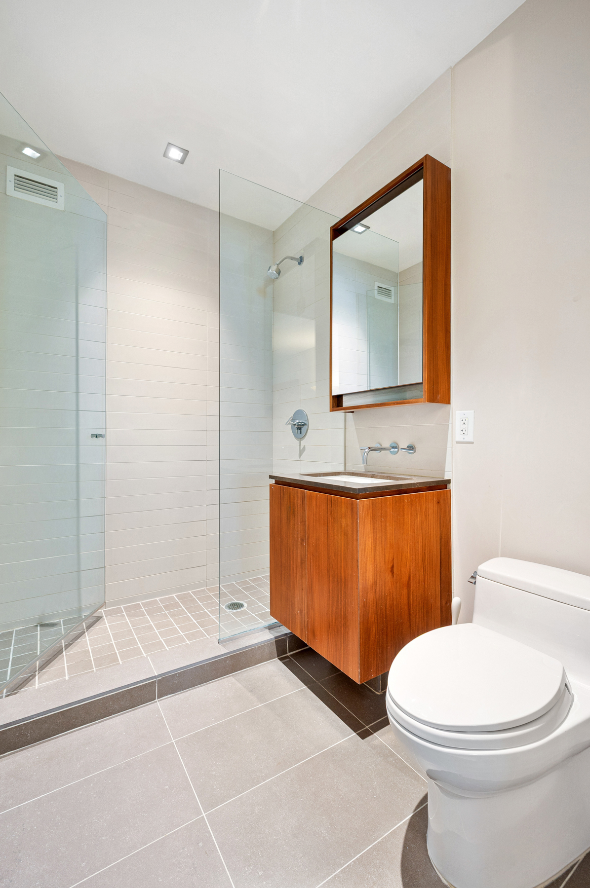 555 West 59th Street 15B Lincoln Square New York NY 10019