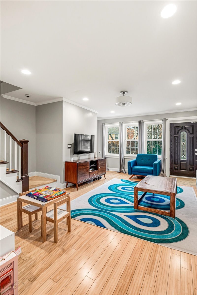 67-100 Dartmouth Street Forest Hills Queens NY 11375