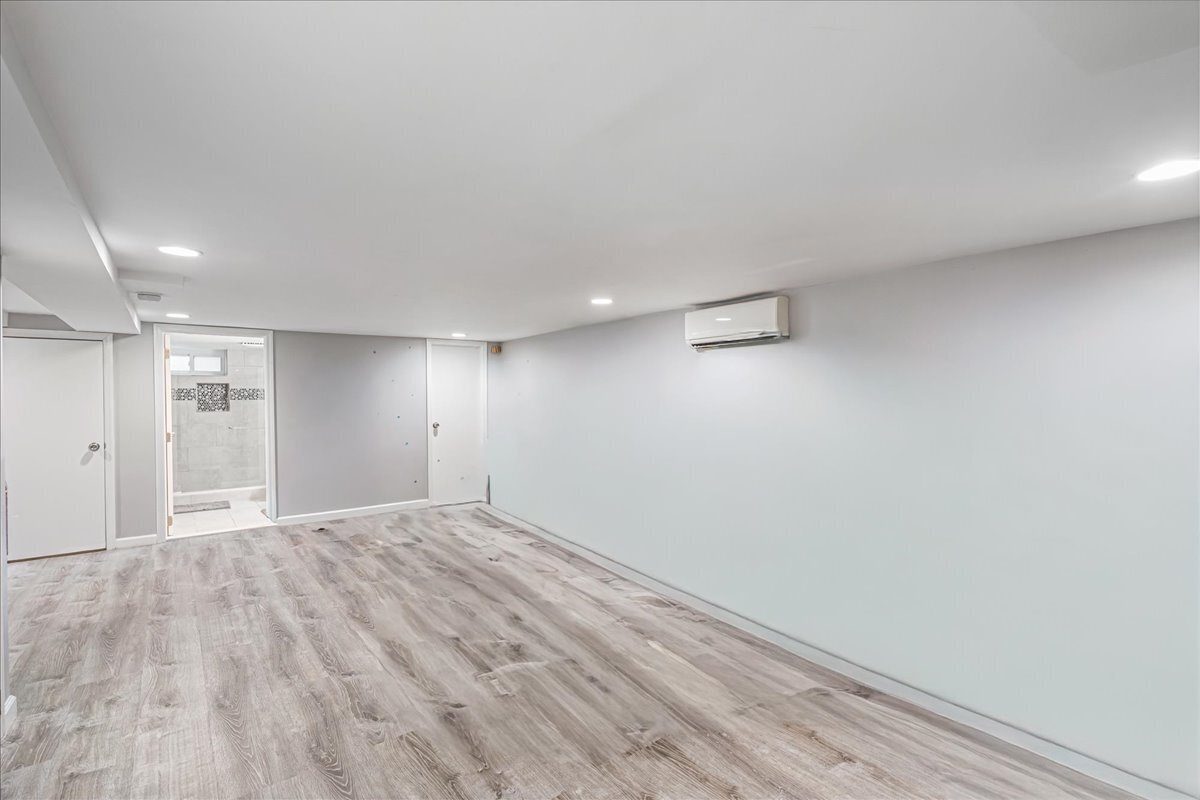 67-100 Dartmouth Street Forest Hills Queens NY 11375