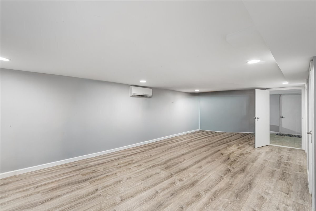 67-100 Dartmouth Street Forest Hills Queens NY 11375