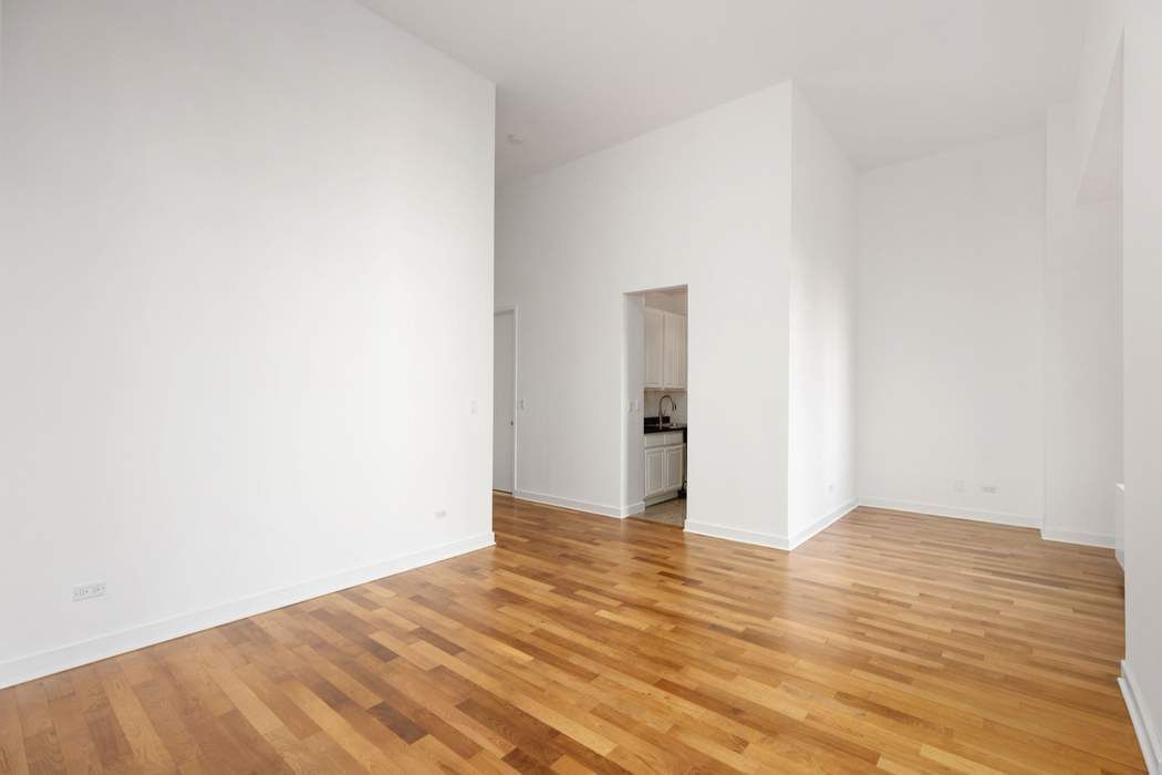 120 East 87th Street R14-J Upper East Side New York NY 10128