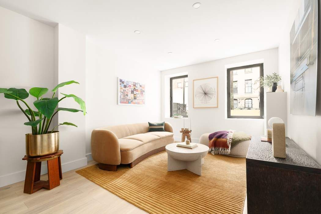 221 East 48th Street Turtle Bay New York NY 10017