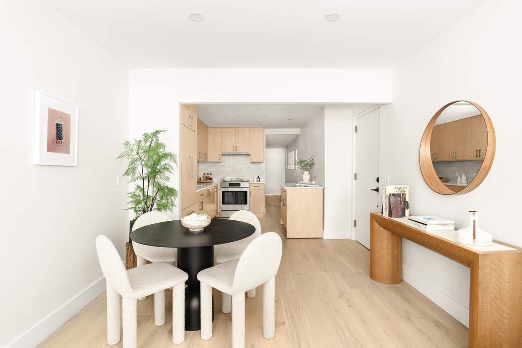 221 East 48th Street Turtle Bay New York NY 10017