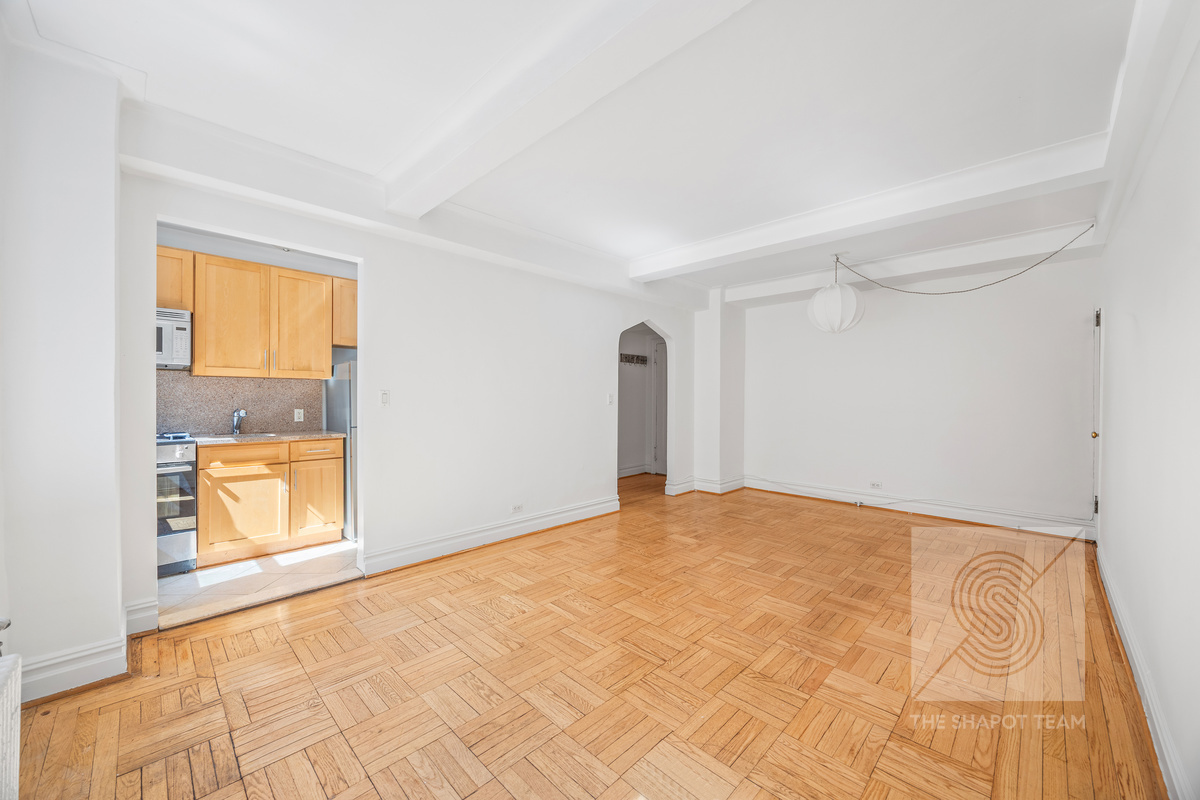 230 Riverside Drive Upper West Side New York NY 10025